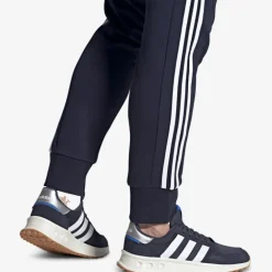 adidas RUN 84 Herren Sneaker Low