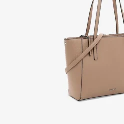 Emily & Noah Shopper