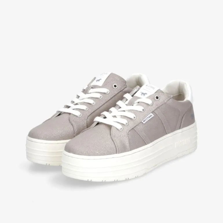 MUSTANG Damen Plateau Sneaker