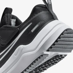 Nike Cosmic Runner Kinder Sneaker Low