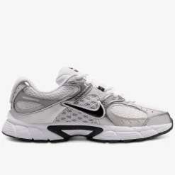 Nike V5 RNR Kinder Sneaker Low